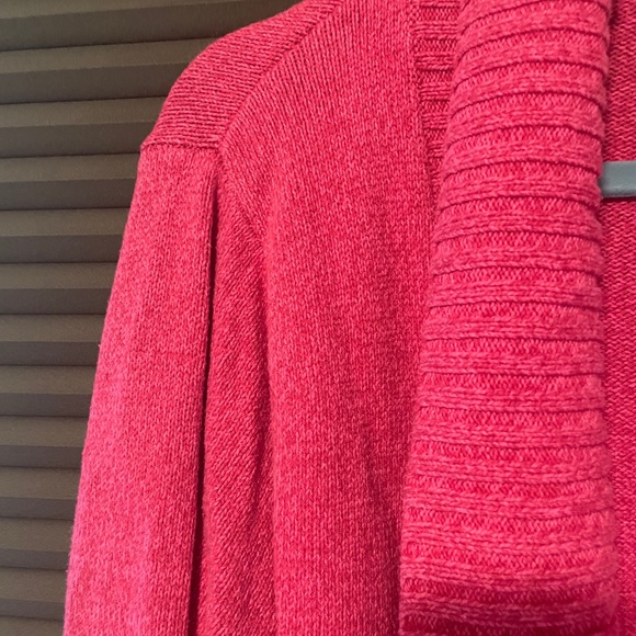 LL BEAN pink cardigan size MED beautiful ! - Picture 4 of 5